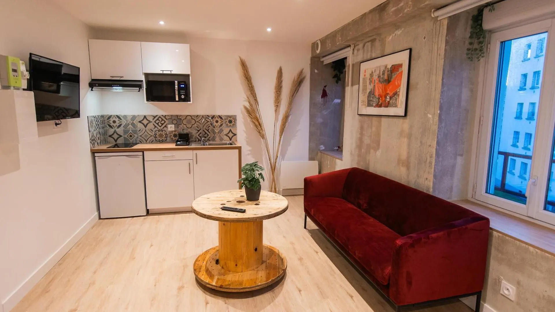 - Apparts Nets A Prix Honnete - Brest Apartment
